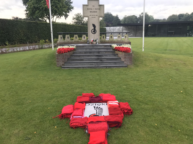 MaczekMemorialHartVanVrede